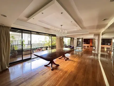 Departamento 7 ambientes con 4 baños