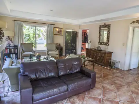 Casa en Venta al Oeste