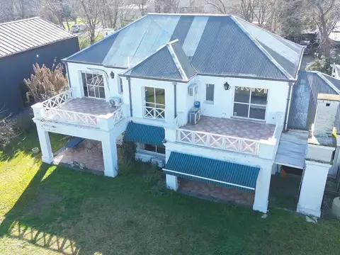 Venta Casa 5 dormitorios en Carmel CC