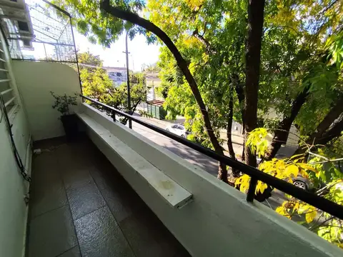 Depto Tipo Casa 4 ambientes con 1 baño
