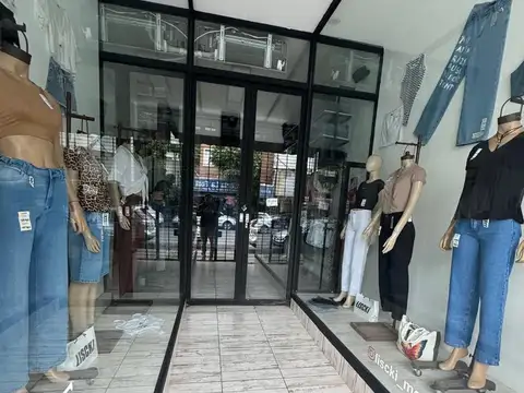 Local en Moron
