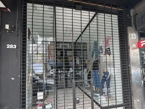 Local en Alquiler en Morón, $ 1.800.000