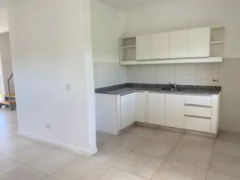Departamento en Alquiler en Bonanza, $ 980.000