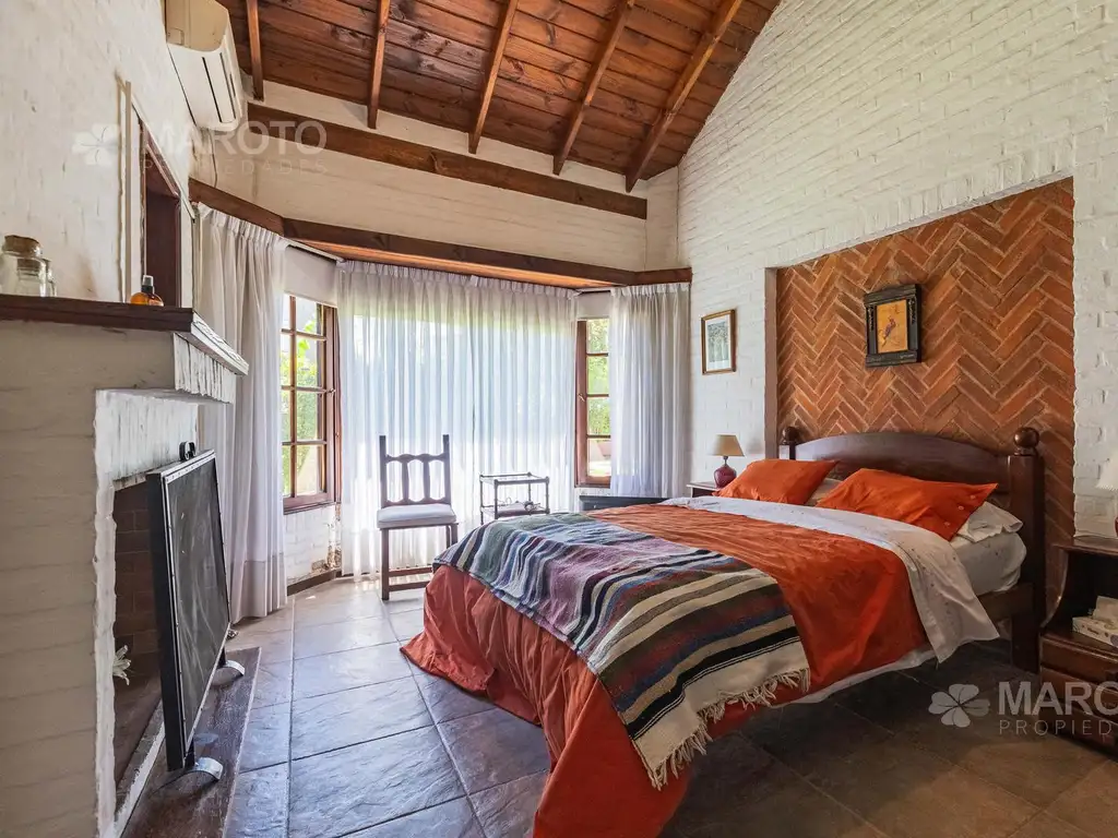 CASA EN VENTA EN LOS HORNEROS C.C CON CUATRO DORMITORIOS - MAROTO PROPIEDADES - Foto 31