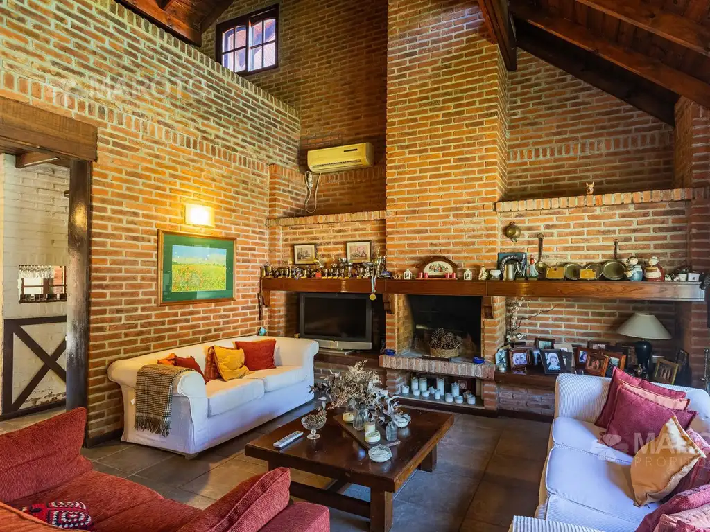 Casa en Venta en Barrio Cerrado Los Horneros