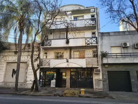 ALQUILER MONOAMBIENTE DIVIDIDO - OV. LAGOS 1061