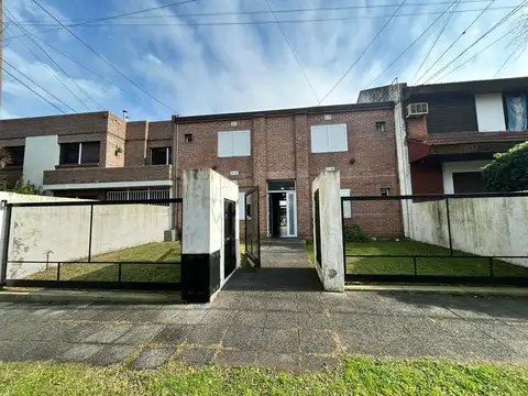Departamento monoambiente en alquiler lujan Gamboa al 1000 PB DEPTO 4
