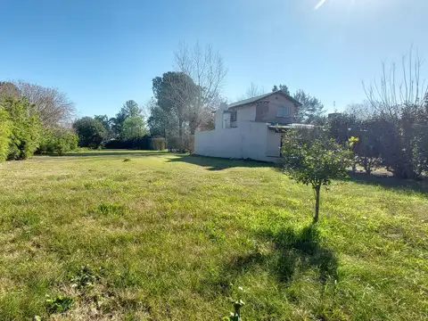 Terreno a la venta de 1186 m2. Escriturado. Barrio los Aromos - Roldán