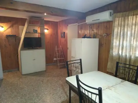 Depto Tipo Casa en Venta con 1 cocheras