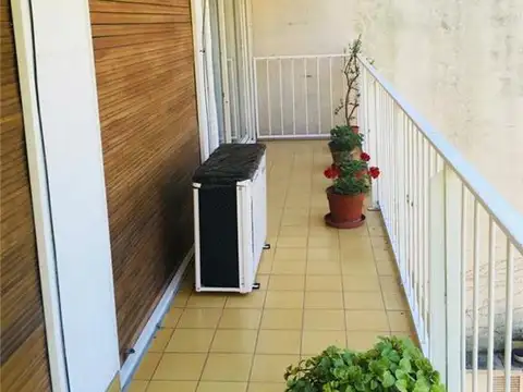 Departamento 4 ambientes con 3 baños
