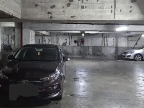 Cochera a la venta  zona Tribunales