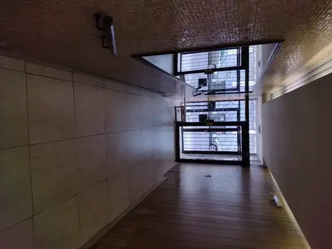 La Rioja 100, Piso 4