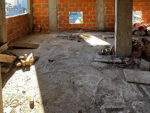 VENTA DEPTO 2 AMBIENTES PB C/ PATIO 3M2 PATERNAL