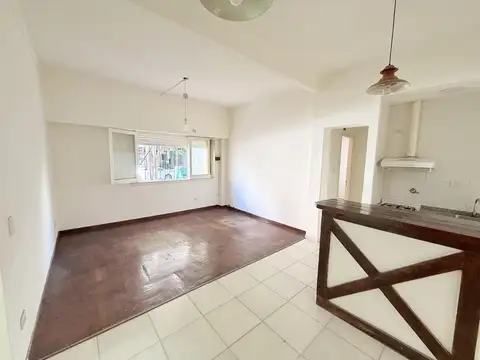 Depto Tipo Casa en Venta 60 años