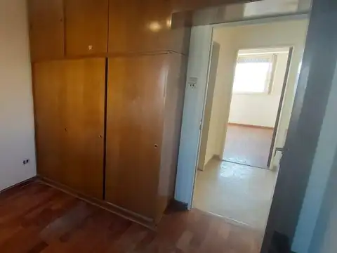 PH de 3 ambientes en primer piso por escalera