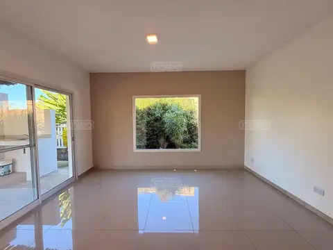 Casa en Alquiler 8 años