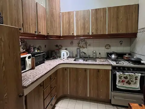 Depto Tipo Casa en Alquiler en Ramos Mejia, $ 770.000
