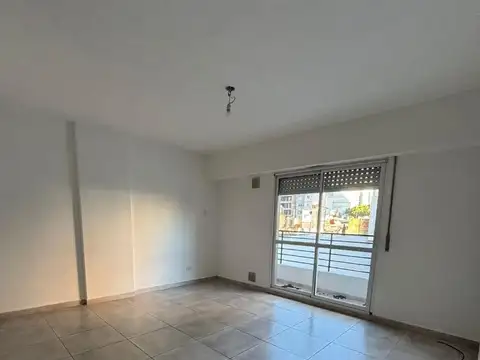 Departamento en Alquiler en Centro, $ 400.000