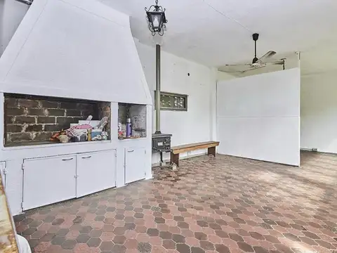 Venta lote con quincho jose c paz