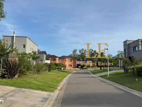 Terreno en Venta en Monet Barrio Privado, USD 44.000