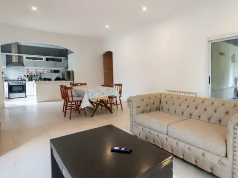 Casa en Venta al Este