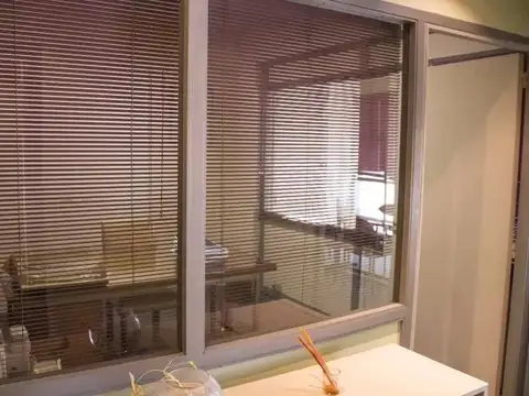 Oficina en Venta 60 años