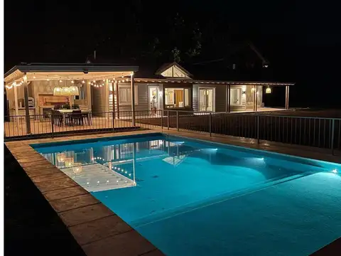 CASA "NUEVA" EN LA COLINA GOLF&POLO - 5 AMB + DEP. SERVICIO