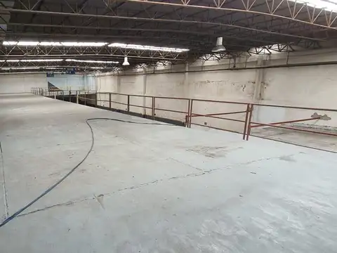 Galpon en Alquiler A Estrenar