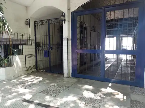 ALQUILER 2 AMB C/ COCHERA AL FTE C/BALCON