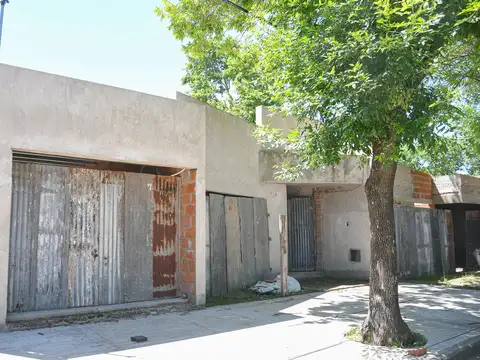 Casa a Terminar con Materiales Incluidos – Oportunidad en Casilda