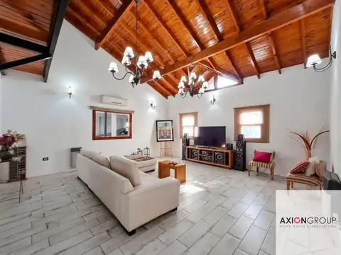 Casa en Venta en Manuel B Gonnet, USD 325.000