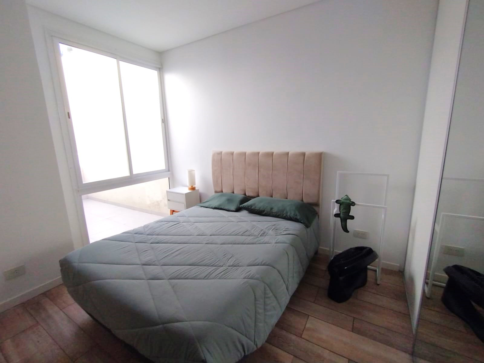 Depto Tipo Casa en Alquiler en Vicente Lopez, USD 750