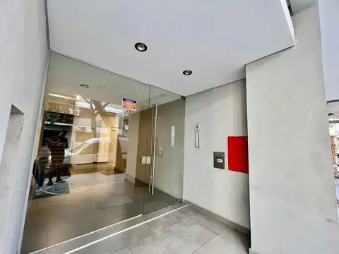 Sarmiento 4300 , Piso 4