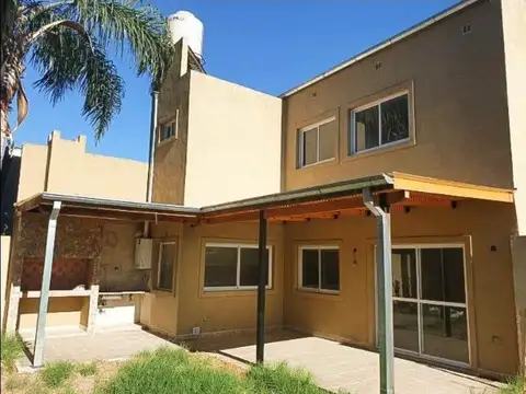 Casa a Estrenar en Rincón de Milberg - APTO CREDITO
