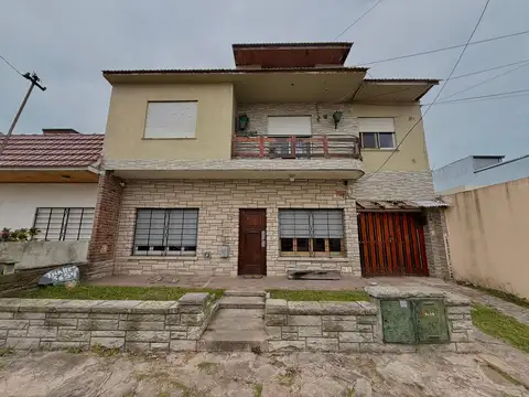 PH 4 AMBIENTES CON PARQUE Y COCHERA | OPORTUNIDAD