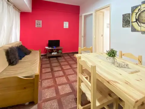 VENTA. DEPTO 2 AMB. EN EDIFICIO MONTECARLO FRENTE A PLAYA BRISTOL. MAR DEL PLATA