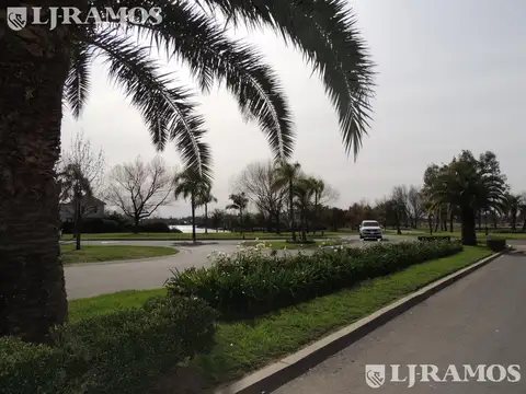 Terreno en Venta de 830,0 m2