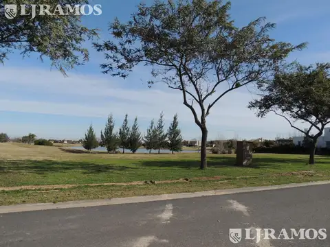 APTO CREDITO. LOTE INTERNO NOR-OESTE.