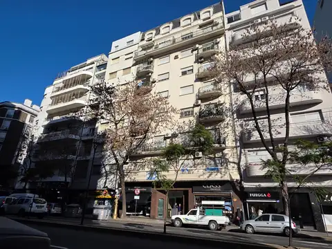 Avenida Montes De Oca 1000