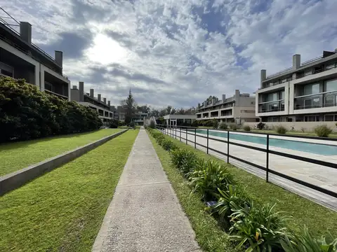 Campus Vista Pilar, Mariano Acosta 2050, B1635 La Lonja, Provincia de Buenos Aires