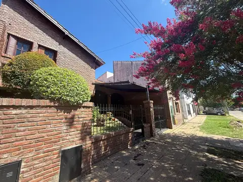 PH VENTA TOLOSA 3 DORMITORIOS PATIO APTO BANCO