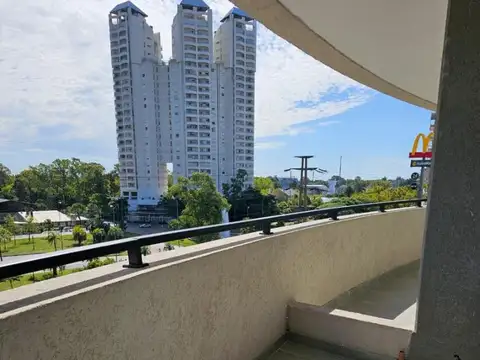 Departamento en Venta en Tigre Centro, USD 160.000