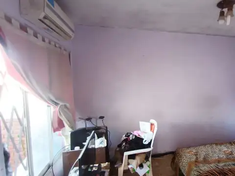 Depto Tipo Casa 2 ambientes con 1 baño