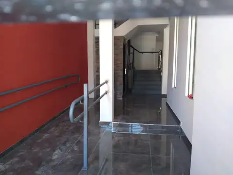 lugones 3100, Piso 1