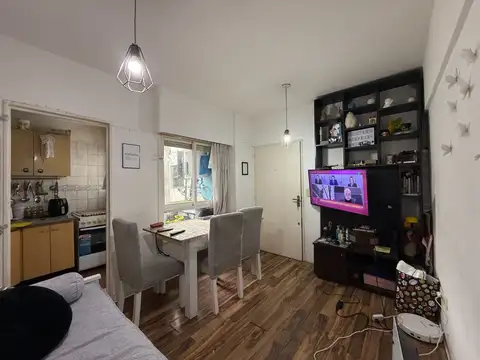 DEPARTAMENTO 2 AMB EN VENTA EN BOEDO BIEN UBICADO
