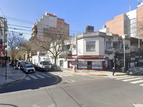 Terreno de 94,6m2 en Av Triunvirato esquina Echeverria 815m2 vendibles según proyecto USAA