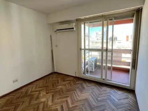 INCREIBLE MONOAMBIENTE EN URQUIZA 1808  AIRE ACONDICIONADO INSTALADO 