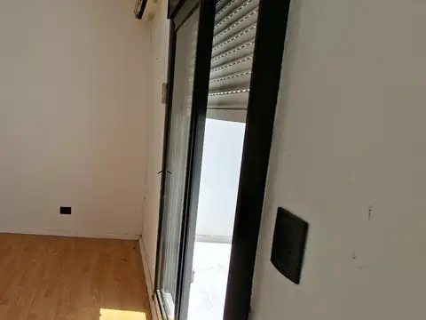 Depto Tipo Casa 4 ambientes con 1 baño