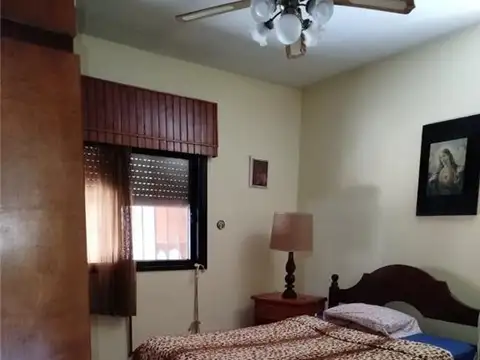 CASA EN VENTA DE 3 AMBIENTES EN DEL VISO . OPORTUNIDAD 
