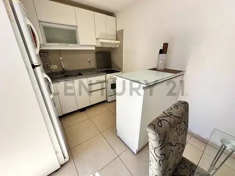 VENTA - ACEPTA PERMUTA - PH CON PATIO Y COCHERA DOBLE - ITUZAINGO